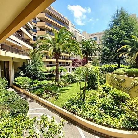 Nestor&jeeves - Palm Riviera - - Close Old Town Apartman